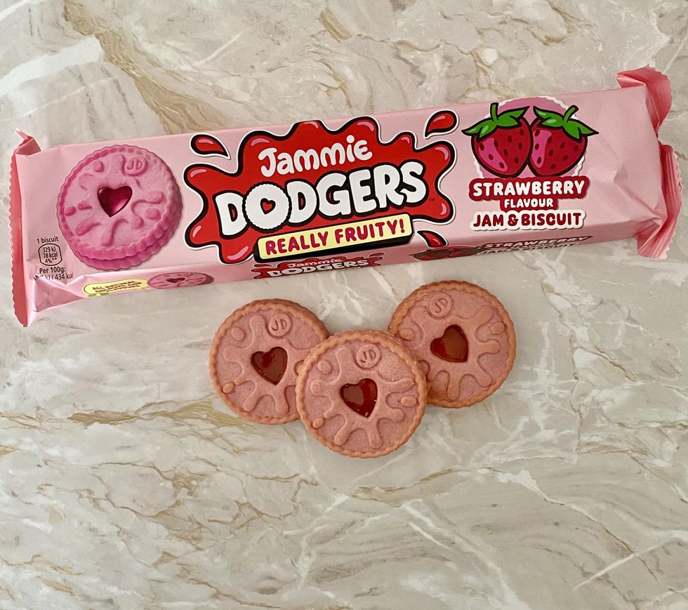 Strawberry Jammie Dodgers