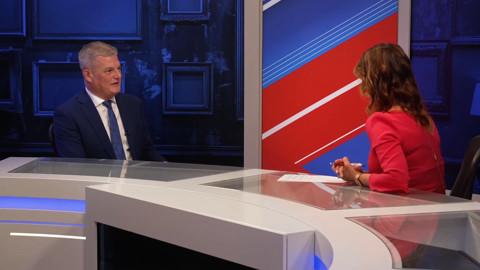 Stuart Andrew  speaks to Gloria De Piero