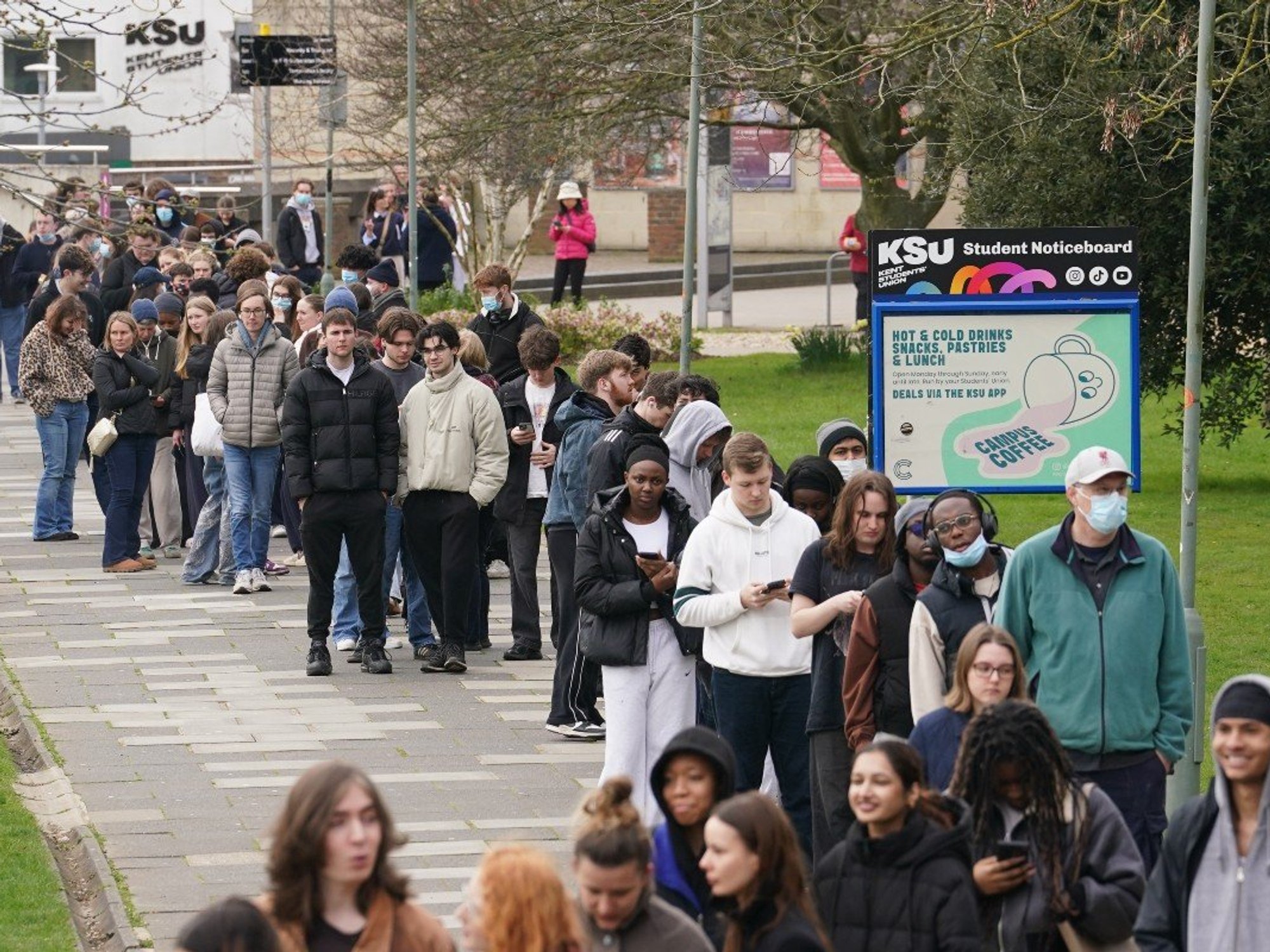 Students at the University of Kent queuing for antibiotics
