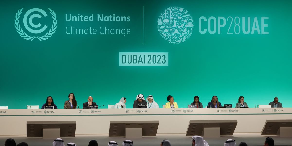 NextImg:Climate activists FURIOUS as promise to ‘phase out’ fossil fuels REMOVED from draft deal