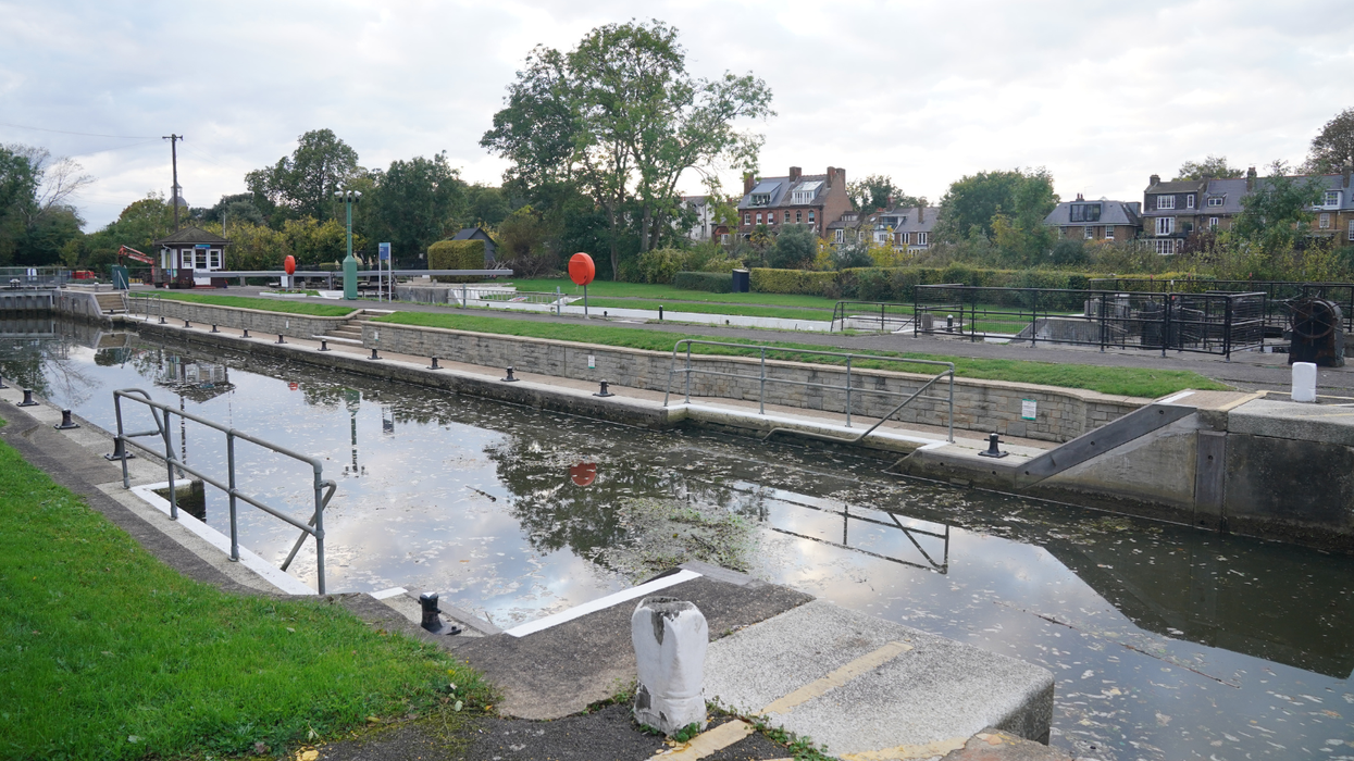 Sunbury Lock