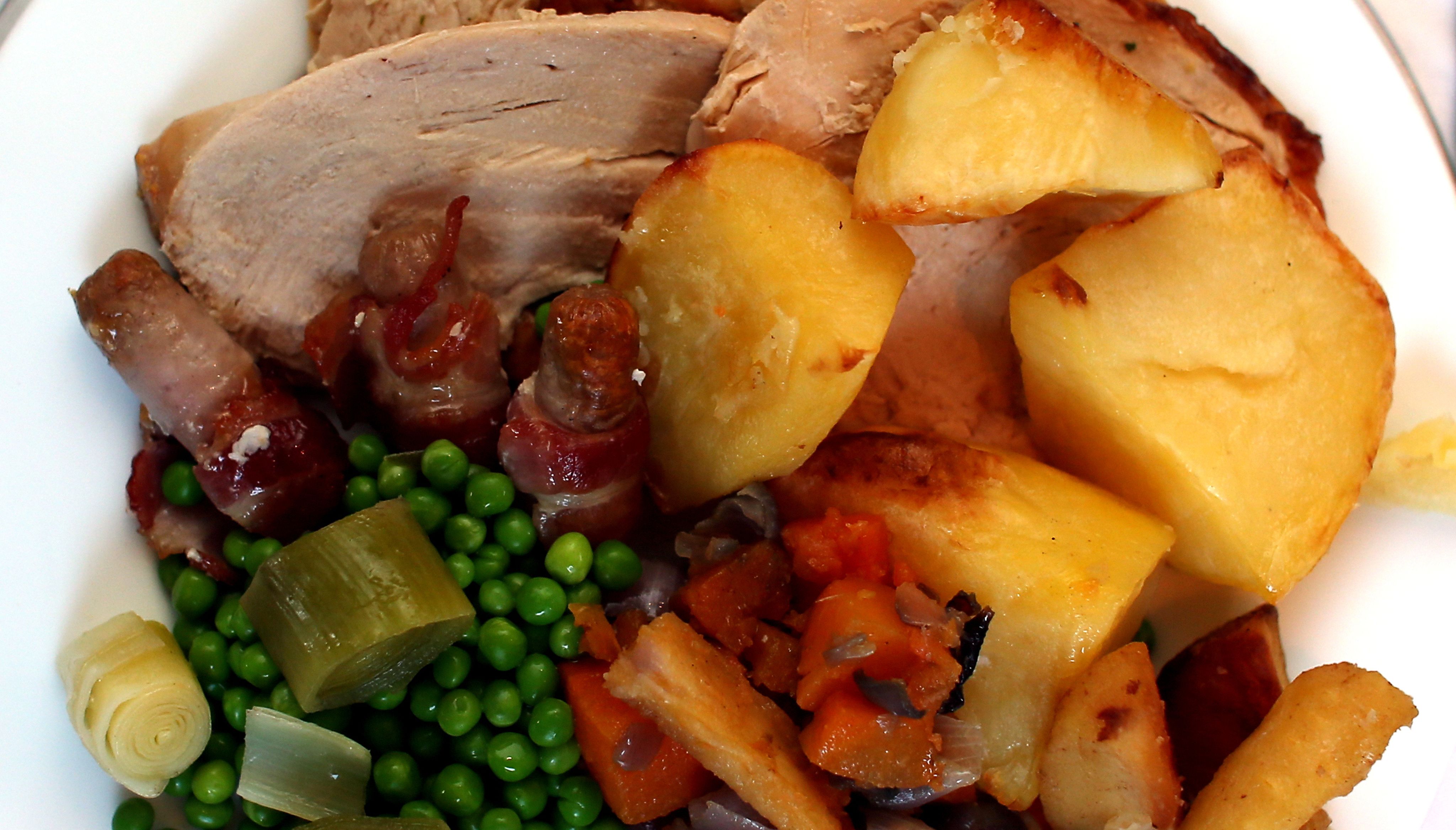 Sunday roast in decline with nearly a fifth of people not using oven as cost of living crisis bites