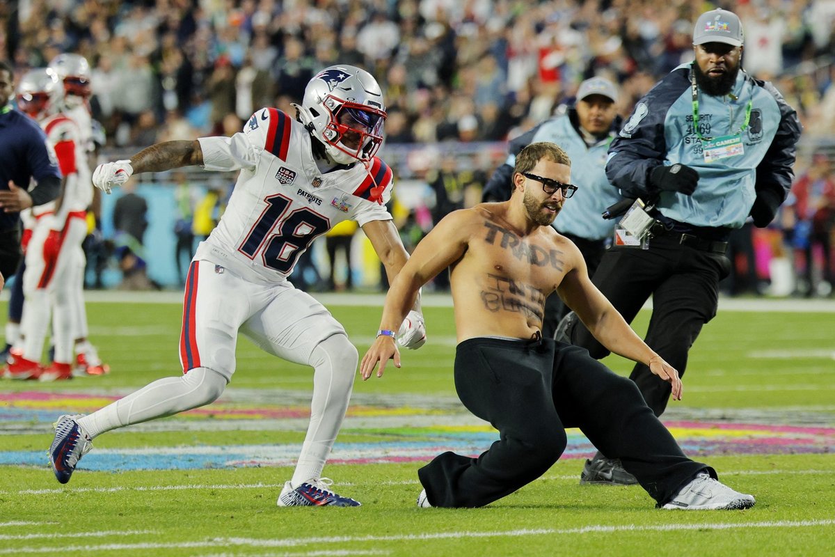 Super Bowl streaker