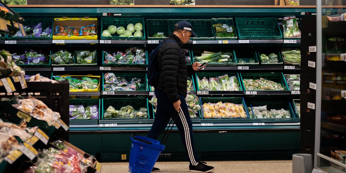 Tesco and other supermrkets offer ‘secret’ codes that tell you when discounts are about to vanish Tesco and other supermrkets offer ‘secret’ codes that tell you when discounts are about to vanish