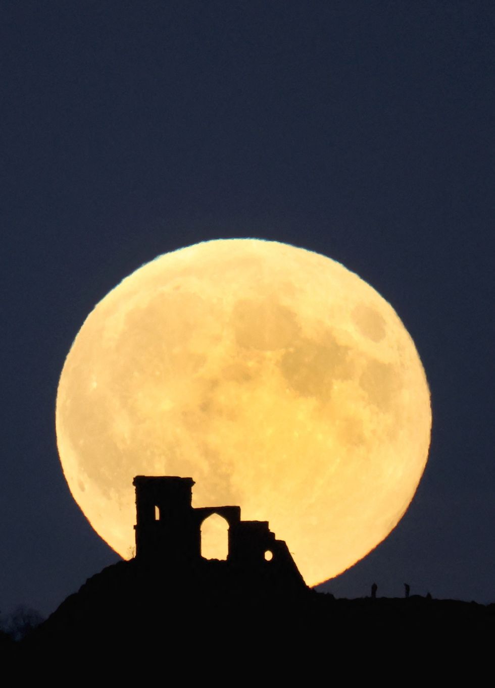 Supermoon in Mow Cop