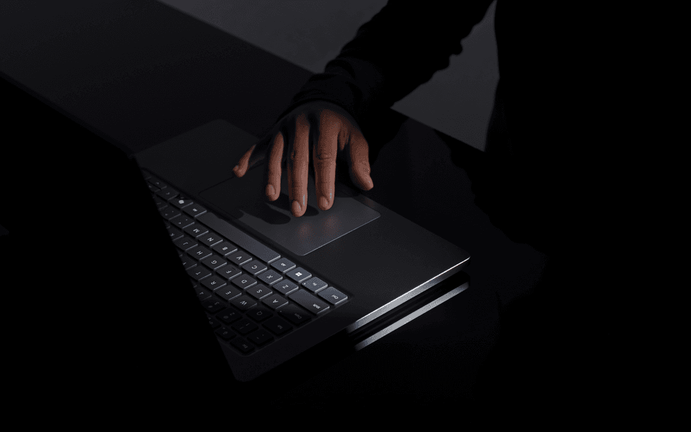 Surface Laptop Ultra
