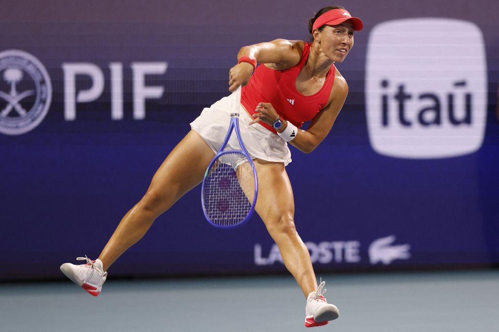 Emma Raducanu beats Suzan Lamens at Madrid Open after receiving advice