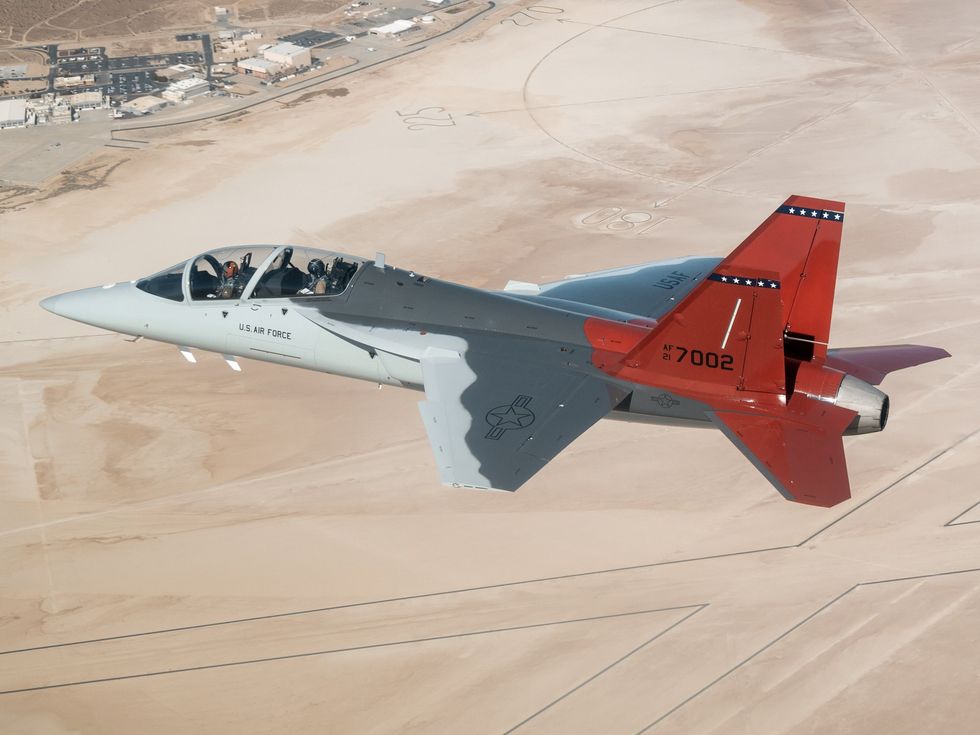 T-7 trainer jet