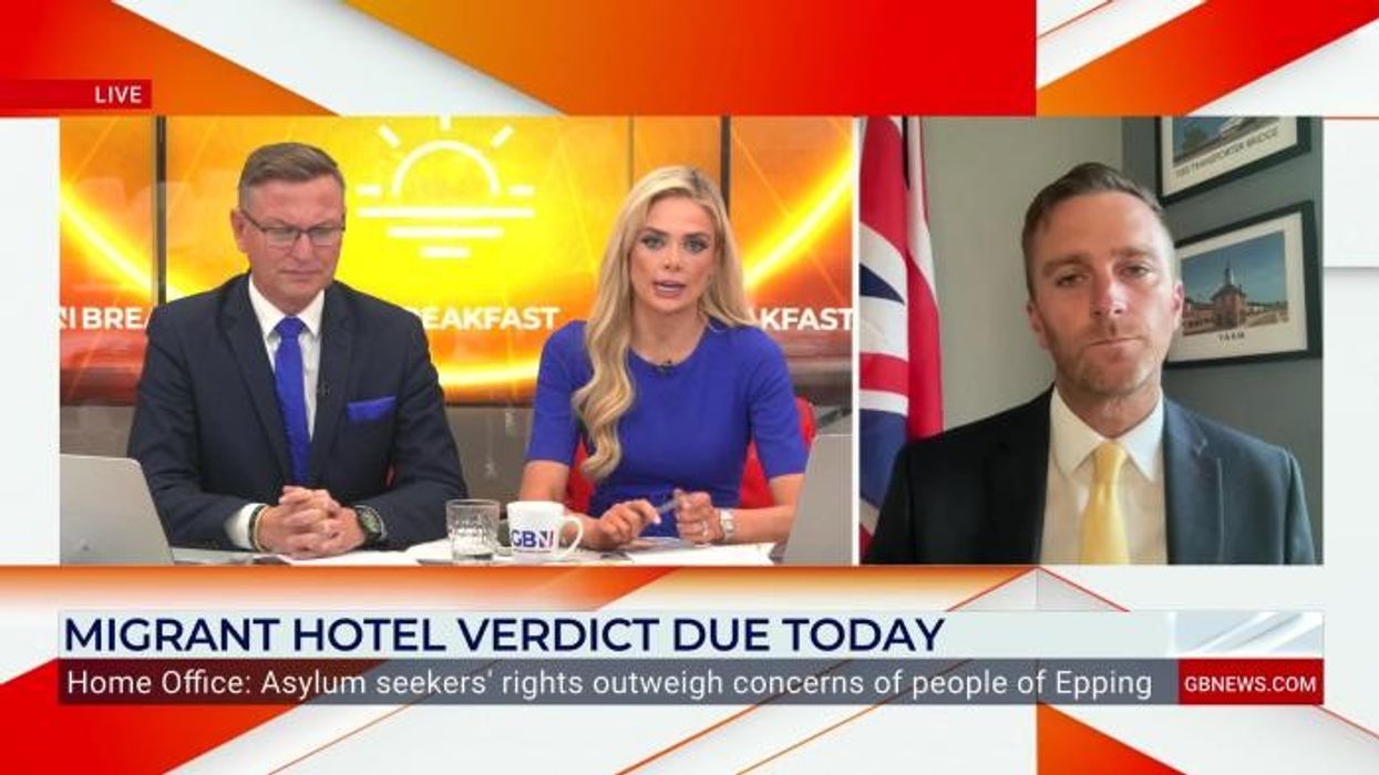 Nigel Farage’s support soars to record-busting 35% as ex-Reform insider sets sights on majority smashing lead over Labour