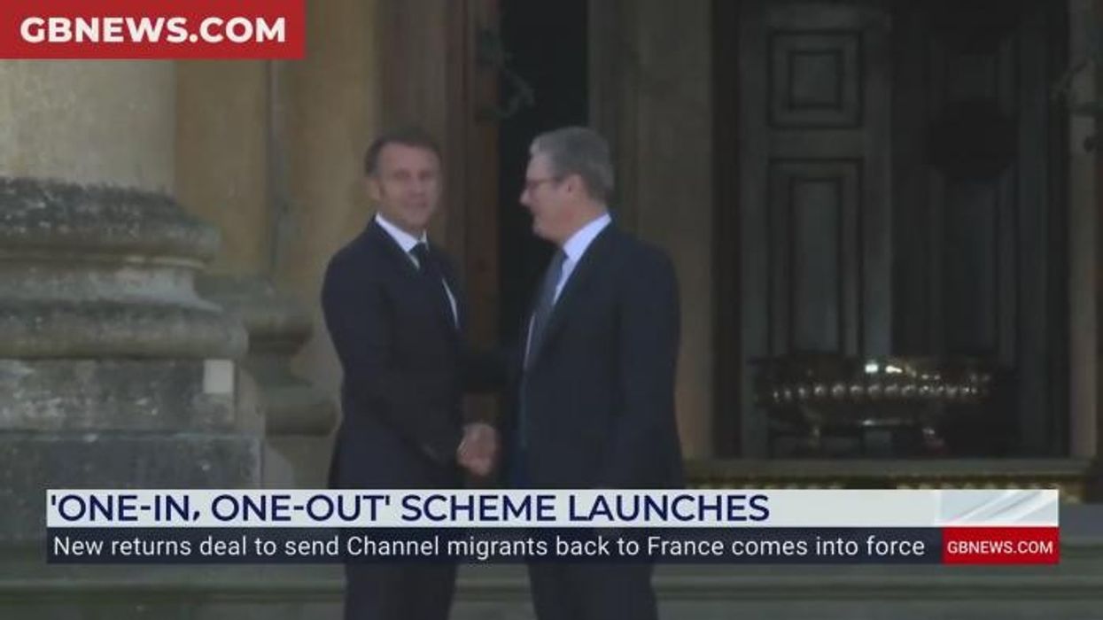 Eamonn Holmes fumes 'STOP lecturing us' as 'public being treated like fools' in latest migrant deal: 'Do you think we are stupid?!'