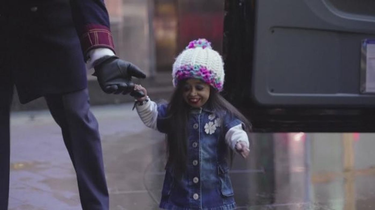 Tallest and shortest women in the world meet for afternoon tea in 'iconic' encounter