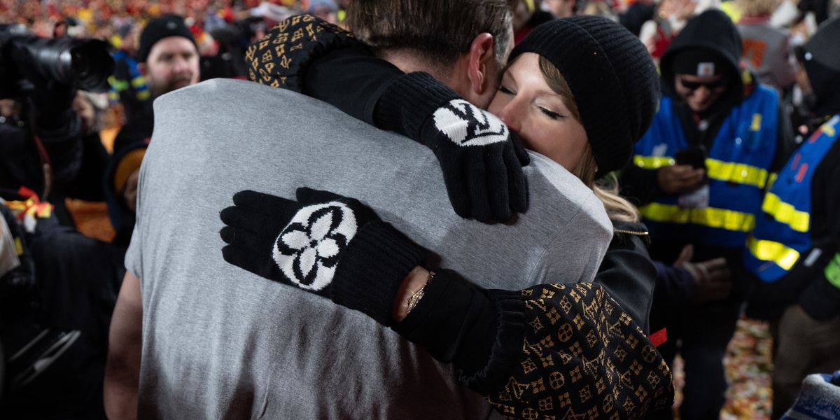 NextImg:Travis Kelce's father responds to Taylor Swift rumours and expects relationship change after Super Bowl