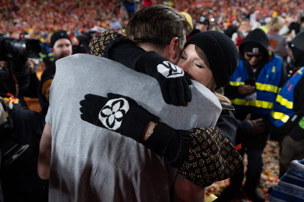 Taylor Swift Travis Kelce
