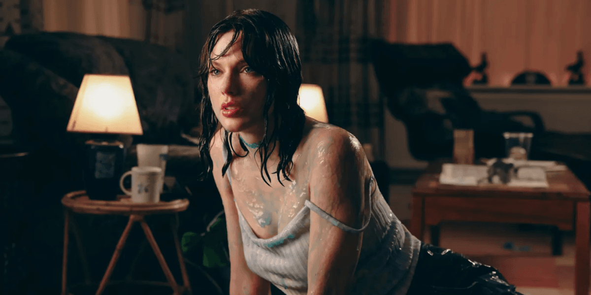 Taylor Swift leaves fans baffled as British TV star makes bizarre appearance in new music video: ‘XXX’ Taylor Swift leaves fans baffled as British TV star makes bizarre appearance in new music video: ‘XXX’