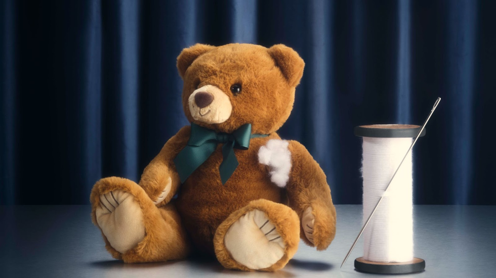 Teddy bear that requires repair