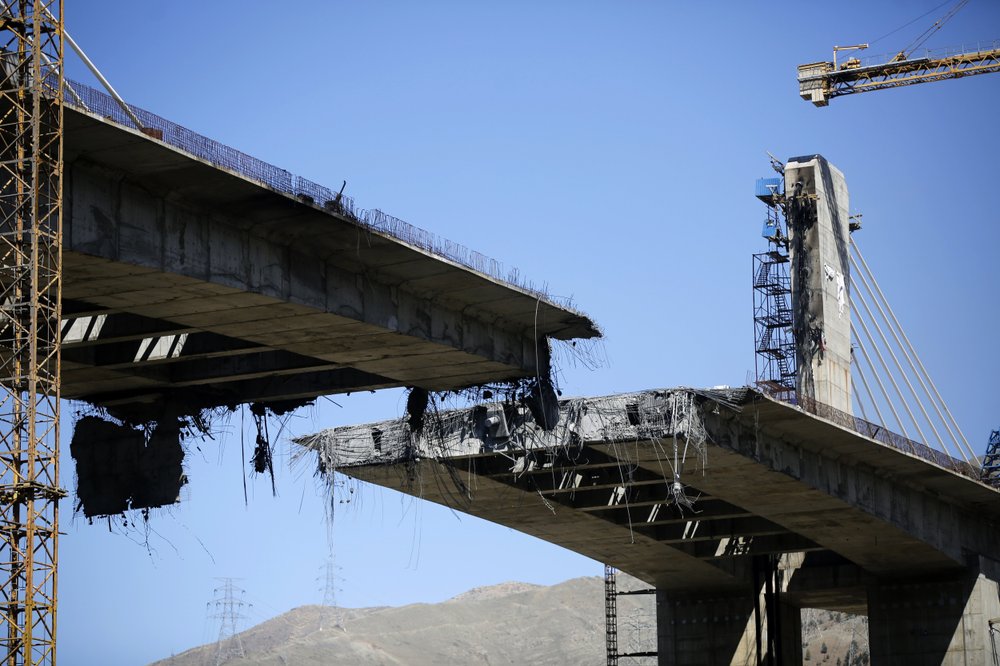 Tehran's B1 bridge
