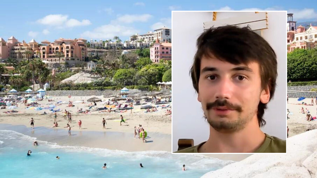 Tenerife beach / expat