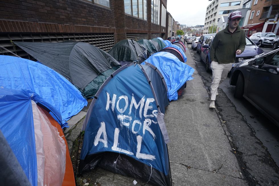 Tents housing asylum seekers near to the European Parliament Liaison Office