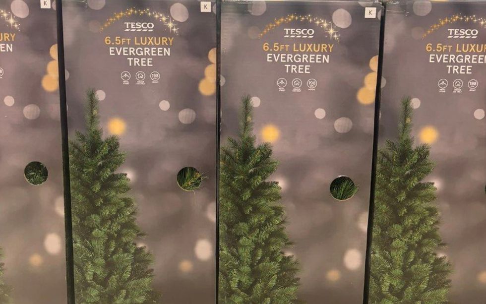 Tesco 6.5ft Luxury Evergreen Tree