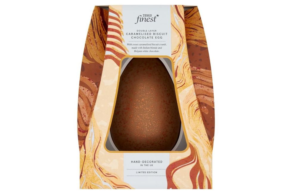 Tesco Finest Double Layer Caramelised Biscuit Chocolate Egg