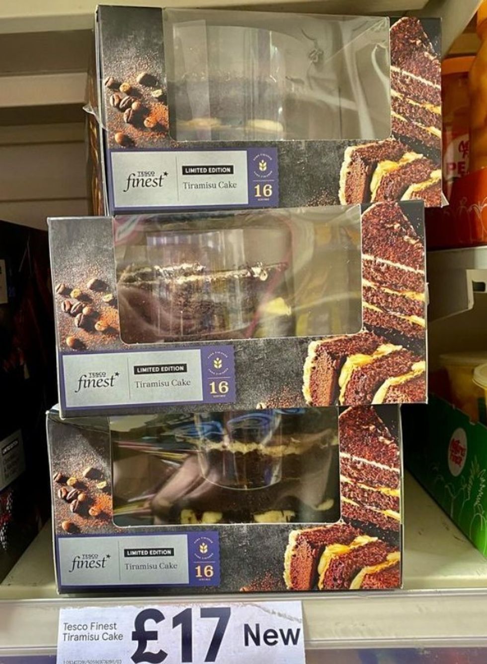 Tesco Finest Tiramisu Cake