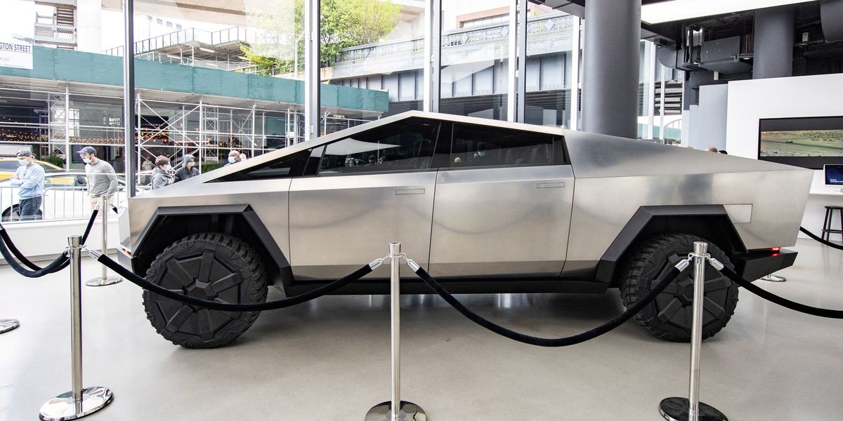 NextImg:Tesla forced into another major recall of Cybertruck electric vehicles over serious safety issues