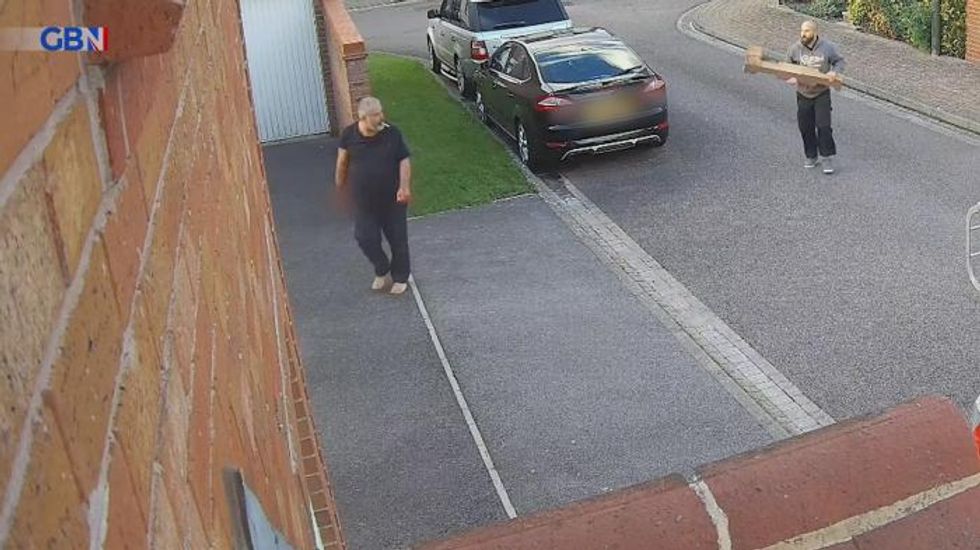 CCTV released of neighbours confronting alleged killer of dad-of-three with golf clubs and plank of wood
