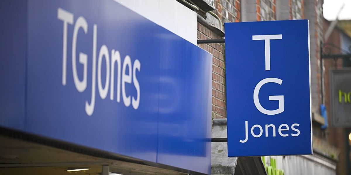 Ex-WHSmith stores owner in fight with landlords over ‘aggressive’ cuts Ex-WHSmith stores owner in fight with landlords over ‘aggressive’ cuts