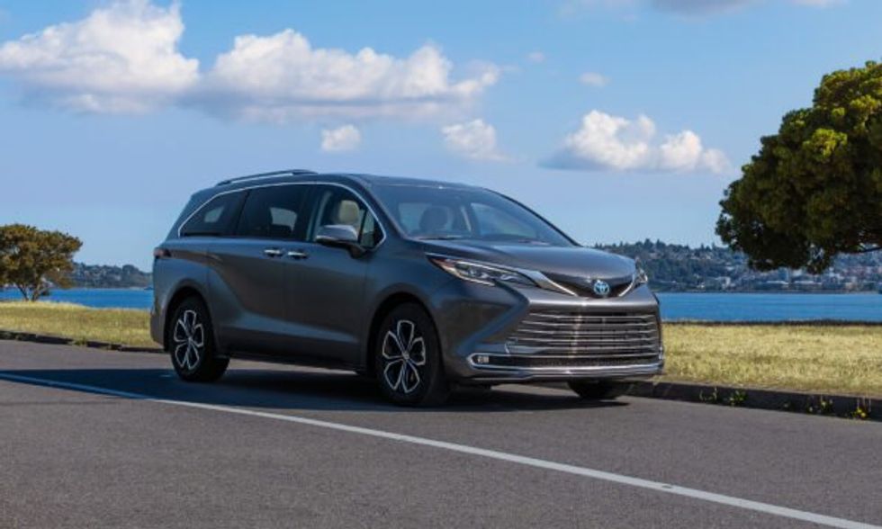 The 2025 Toyota Sienna hybrid
