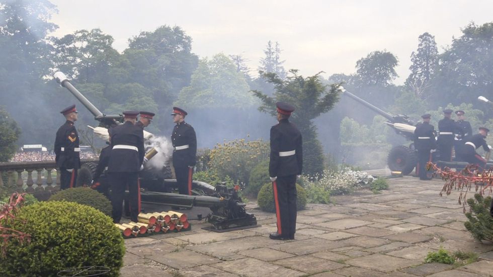 The 206 Ulster Battery of the Royal Artillery during the the 42 gun salute