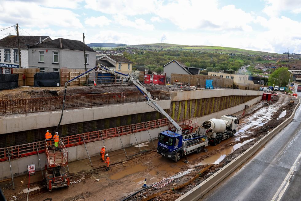 The A465 Heads of the Valley