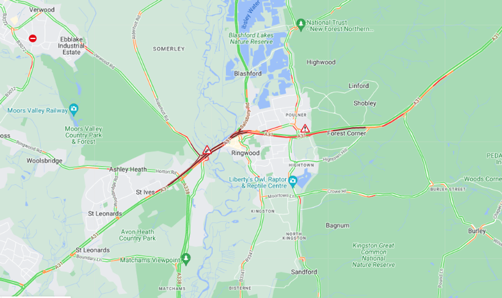 The AA also shows long delays along the A31 \u200b