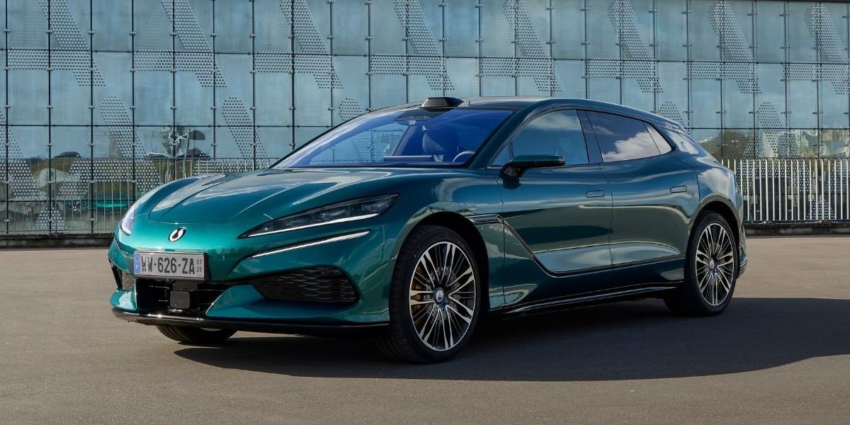 BYD unveils revolutionary Denza Z9GT EV that charges in FIVE minutes and has 600km of range BYD unveils revolutionary Denza Z9GT EV that charges in FIVE minutes and has 600km of range