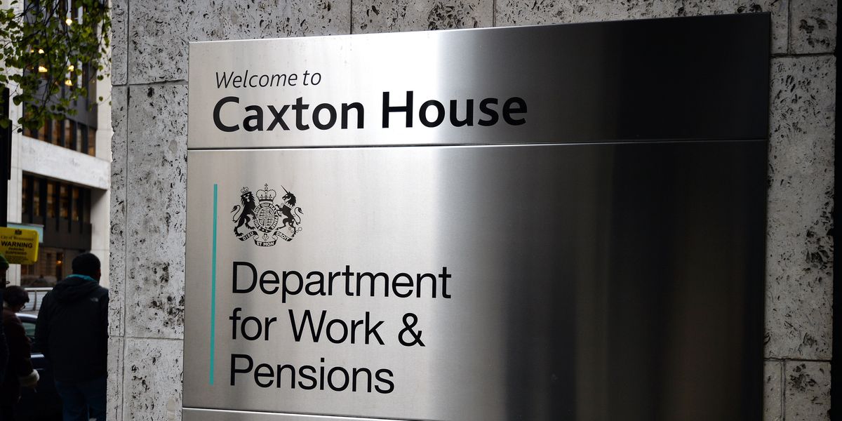 NextImg:Benefits fraudster who stole £50,000 lands job processing Universal Credit claims