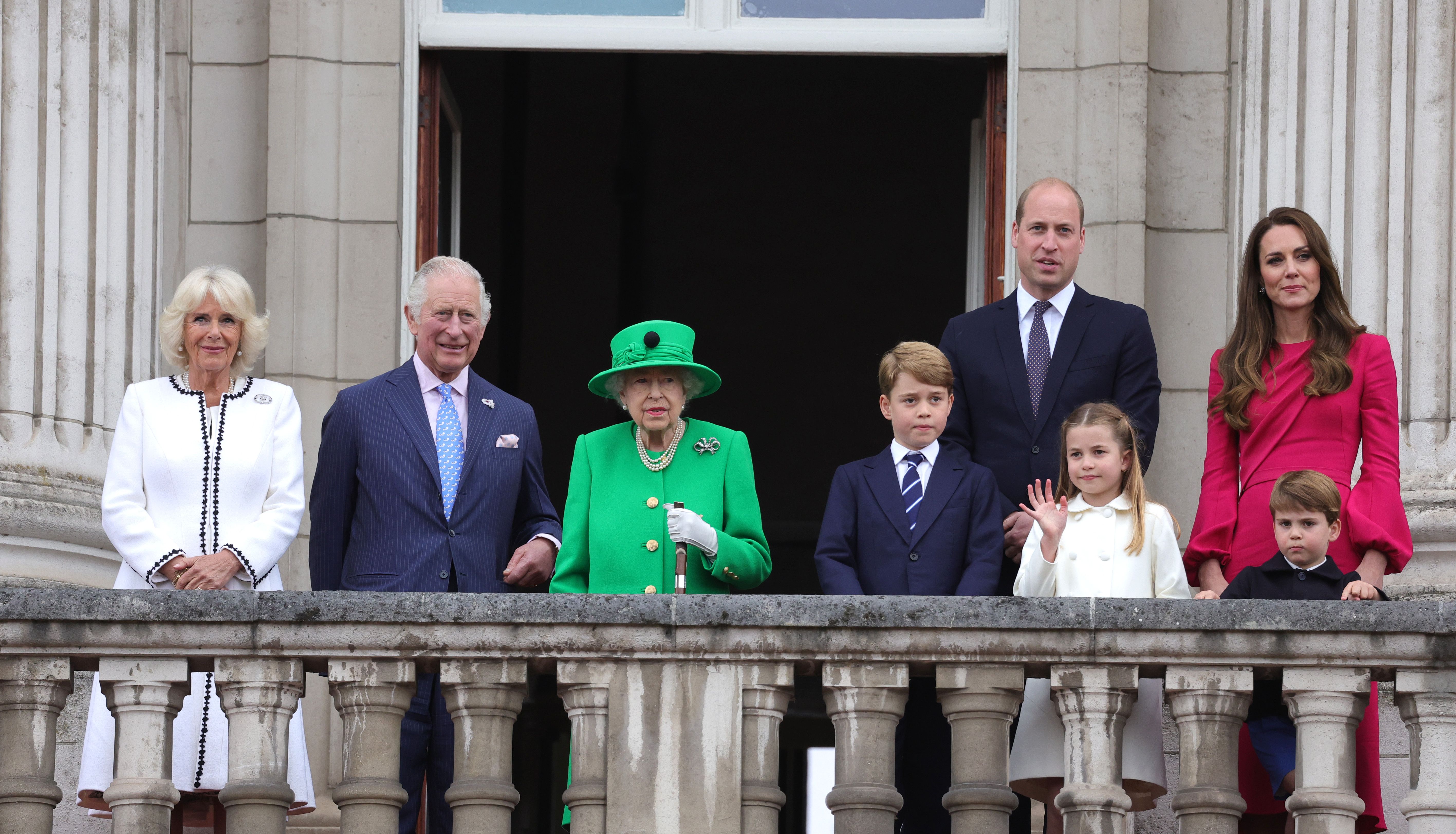 The Duchess of Cornwall, the Prince of Wales, Queen Elizabeth II, Prince George, the Duke of Cambridge, Princess Charlotte, Prince Louis, and the Duchess of Cambridge appear on the balcony of Buckingham Palace at the end of the Platinum Jubilee Pageant, on day four of the Platinum Jubilee celebrations.