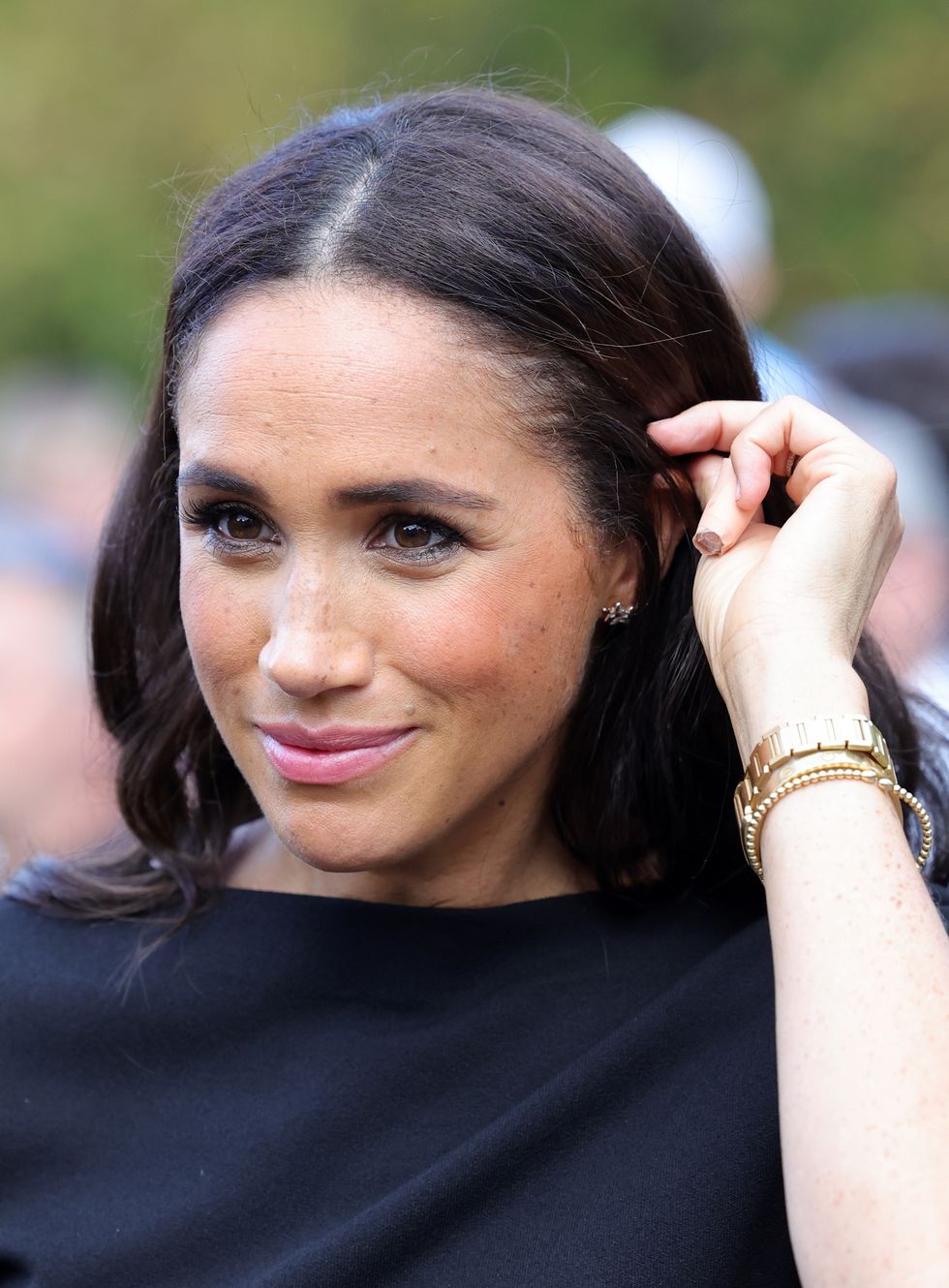 The Duchess of Sussex meeting members of the public at Windsor Castle in Berkshire following the death of Queen Elizabeth II on Thursday. Picture date: Saturday September 10, 2022.