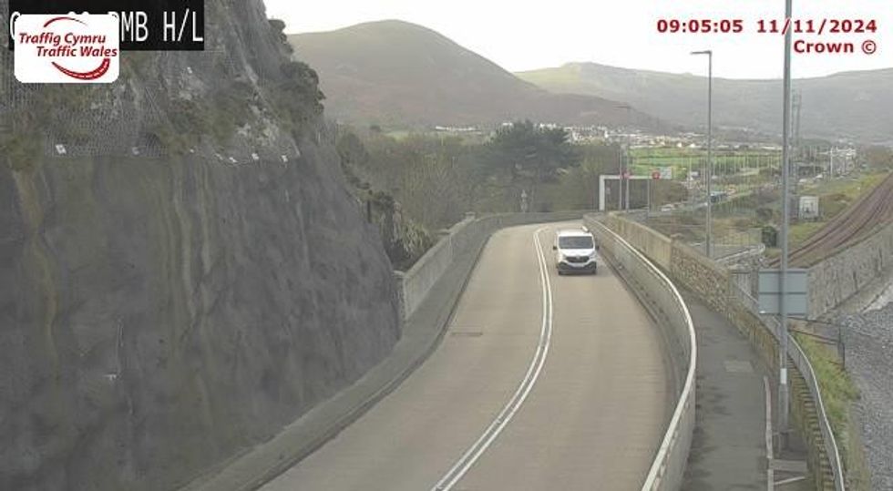 The eastbound approach to Penmaenbach Headland West\u200b