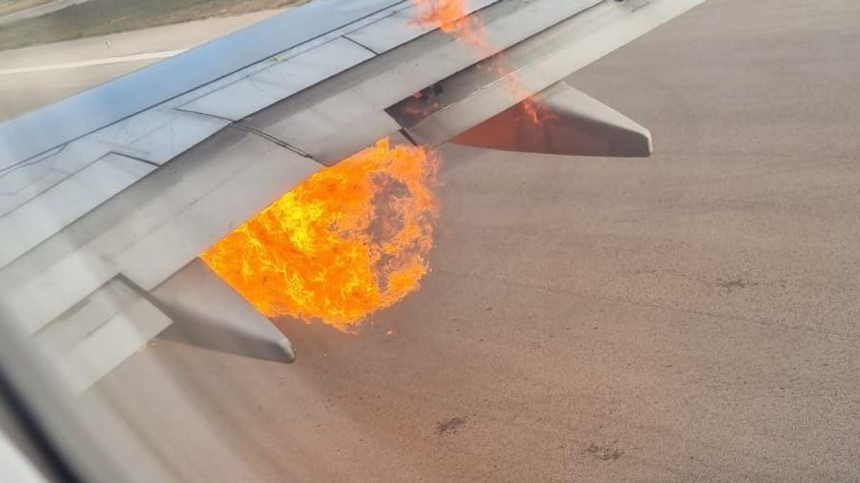 The engine of the wing was set alight