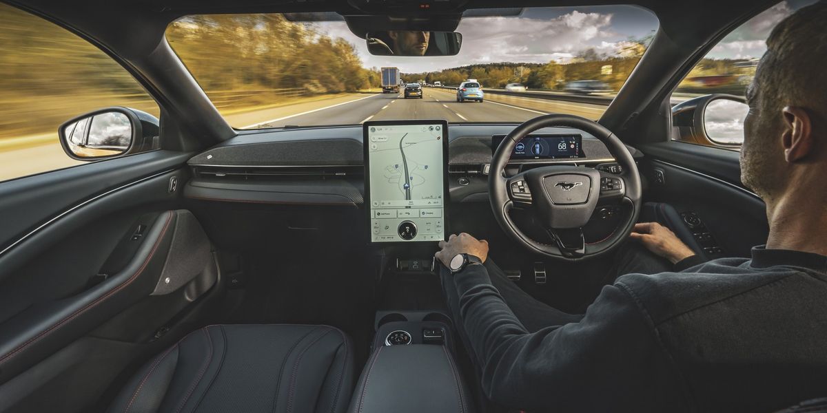NextImg:Drivers can have 'hands and eyes off the road' in two years with new automated vehicles, Ford boss says