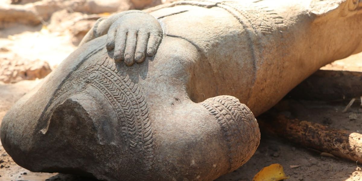 NextImg:Archaeology breakthrough as scientists uncover part of ancient statue that could solve century-old puzzle