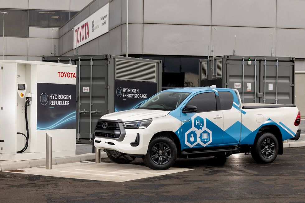 The hydrogen Toyota Hilux