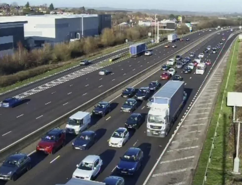 The incident occurred between Junction 29 at Chesterfield and Junction 28 at Mansfield