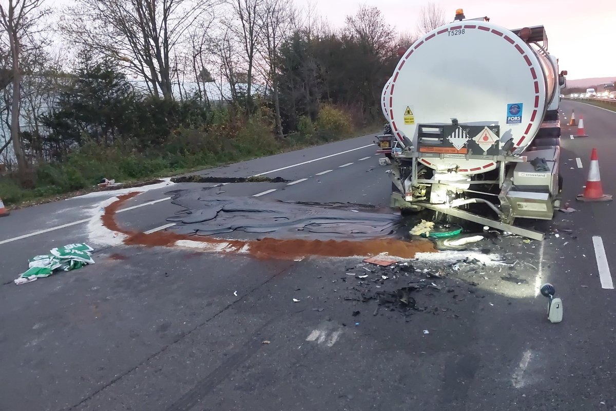 Oxford chaos: Drivers warned of serious delays on major motorways amid hazardous oil spill blocking roads