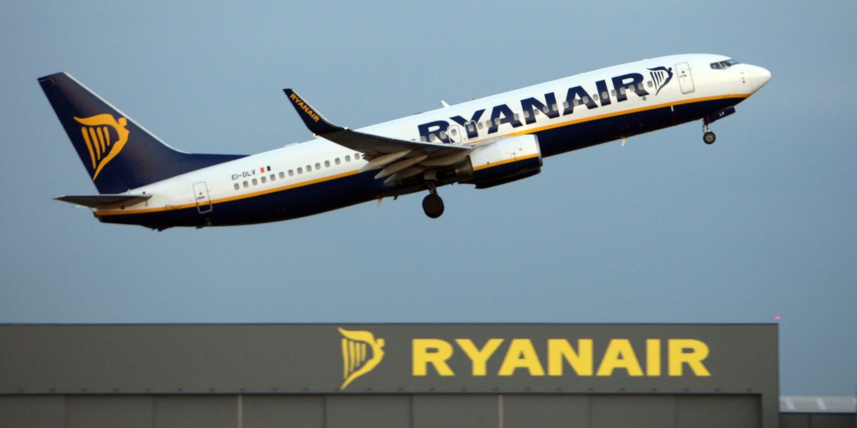 NextImg:Ryanair passenger narrowly avoids jail after sexually assaulting male flight attendant