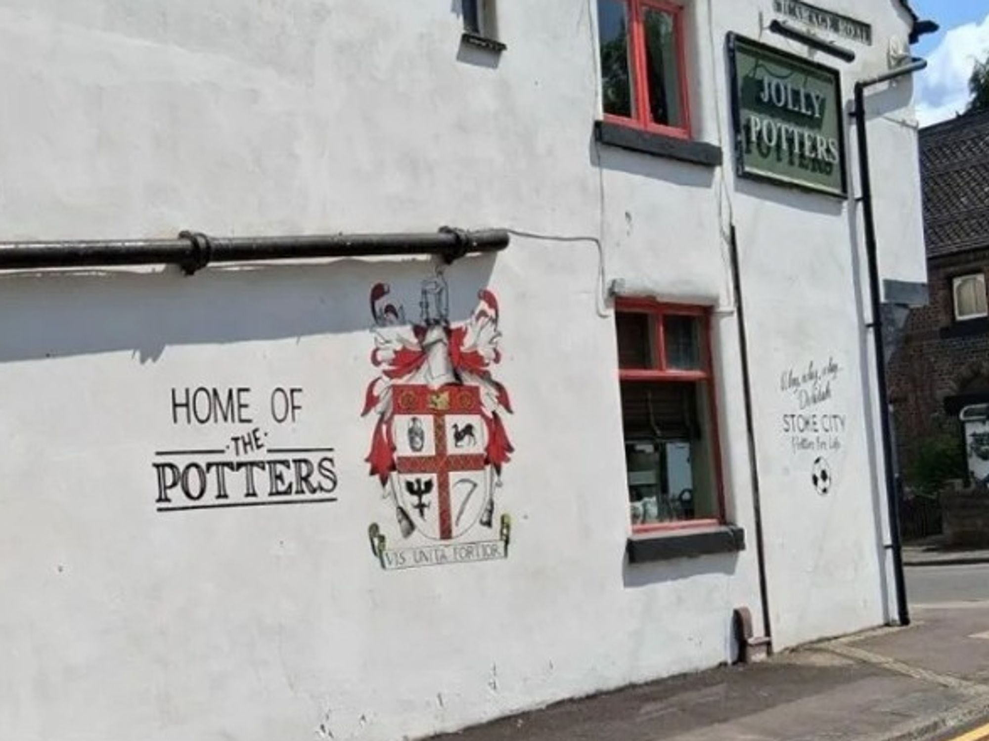 The Jolly Potters will be repainted on Monday