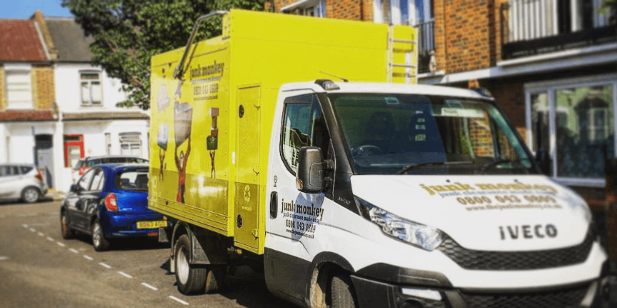 Britain’s ‘poshest binman’ rakes in £625k-a-year as ‘council services aren’t up to speed’ Britain’s ‘poshest binman’ rakes in £625k-a-year as ‘council services aren’t up to speed’