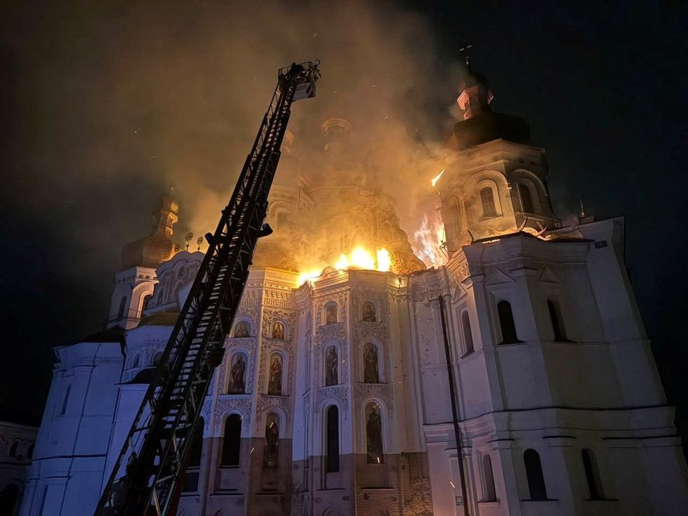 The Kyiv Pechersk Lavra on fire