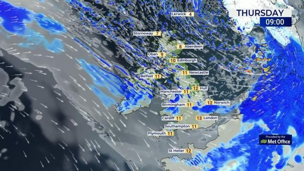 UK snow warning: Met Office issues 21h alert for snow and ice ahead of Christmas weekend