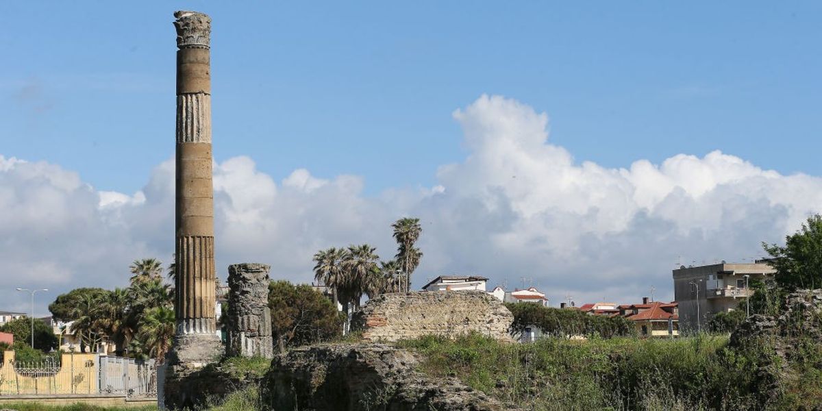 NextImg:Archaeology breakthrough as gladiator's marble-etched tomb found in ancient Roman necropolis