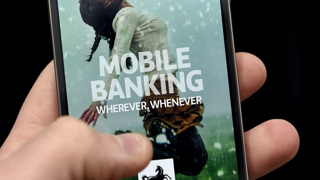 The Lloyds Bank banking app is used on a Samsung Galaxy S4